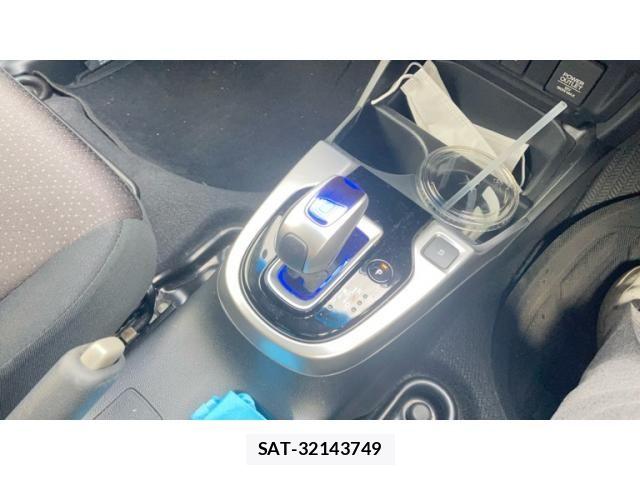 Honda FIT HYBRID 2014-03 8412449-19
