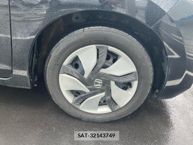 Honda FIT HYBRID 2014-03 8412449-7