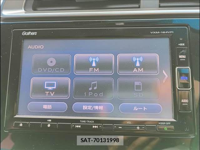 Honda FIT HYBRID 2017-11 8412439-8