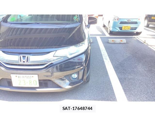 Honda FIT HYBRID 2014-10 8438130-4