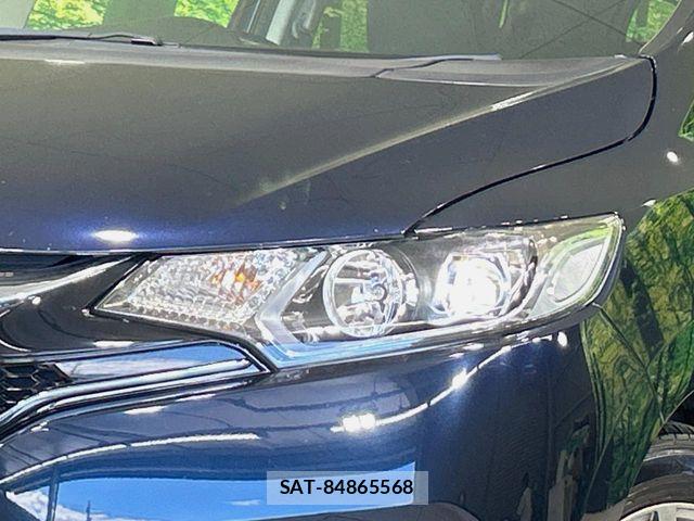 Honda FIT HYBRID 2015-12 8438125-12