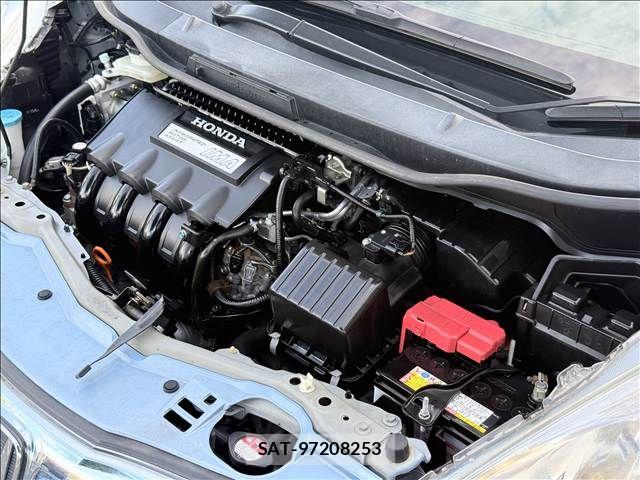 Honda FIT HYBRID 2012-06 8457484-19