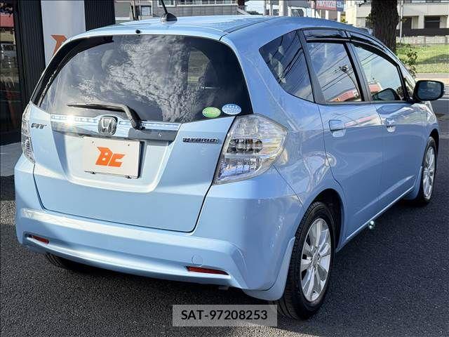 Honda FIT HYBRID 2012-06 8457484-23
