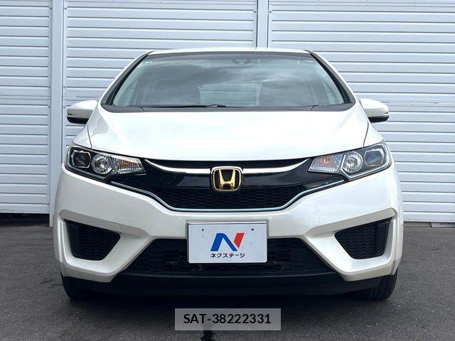 Honda FIT HYBRID 2016-10 8457480-13