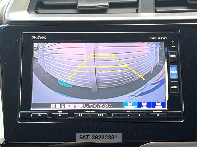 Honda FIT HYBRID 2016-10 8457480-4