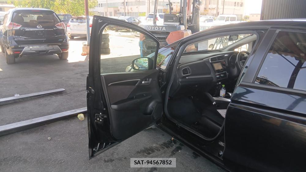 Honda FIT HYBRID 2013-10 7490259-10