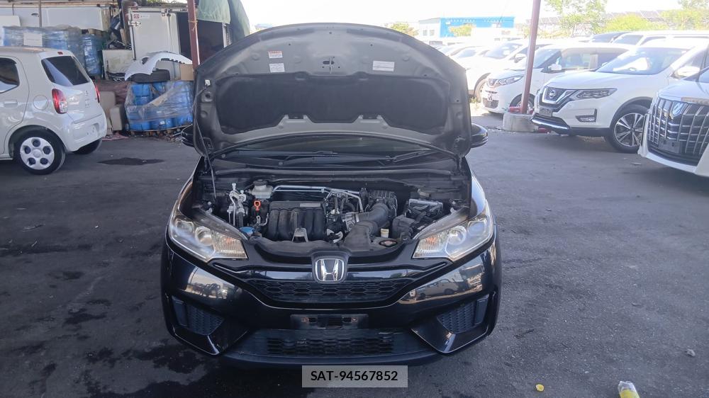 Honda FIT HYBRID 2013-10 7490259-26