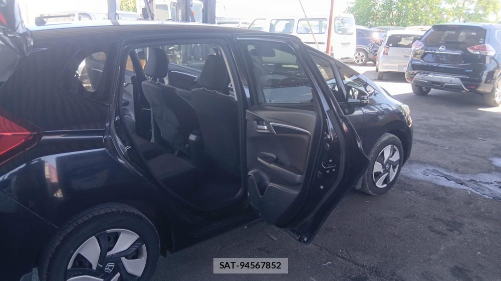 Honda FIT HYBRID 2013-10 7490259-8