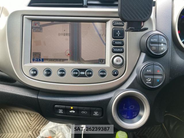Honda FIT HYBRID 2011-07 8457485-18