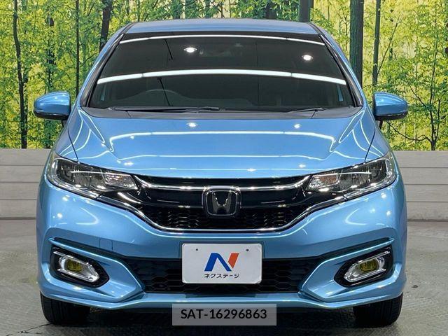 Honda FIT HYBRID 2017-09 8457481-13