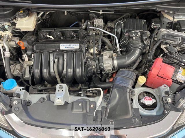 Honda FIT HYBRID 2017-09 8457481-17