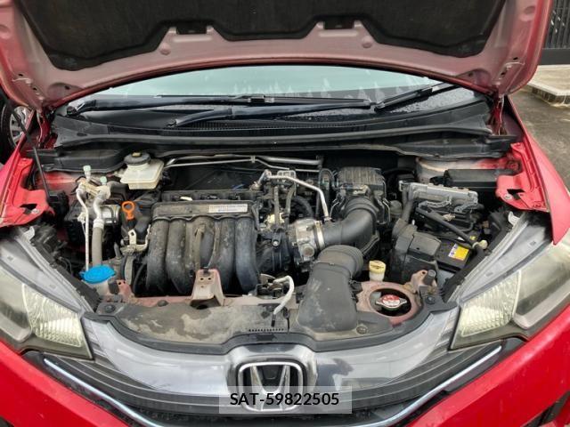 Honda FIT HYBRID 2013-12 8457483-10