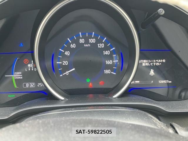 Honda FIT HYBRID 2013-12 8457483-15