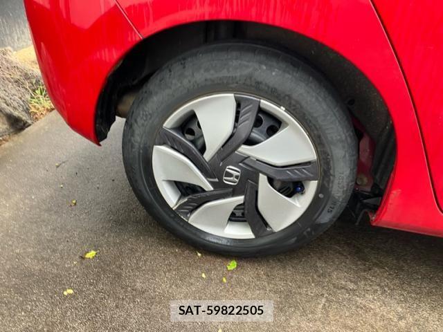 Honda FIT HYBRID 2013-12 8457483-5
