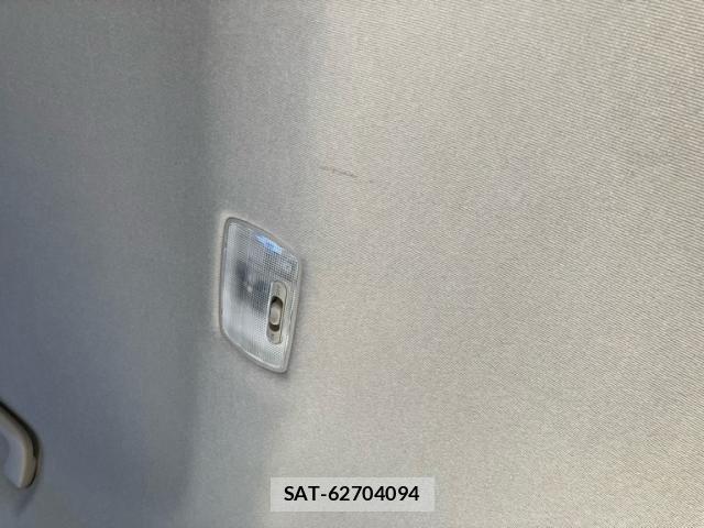 Honda FIT HYBRID 2011-10 8524884-17