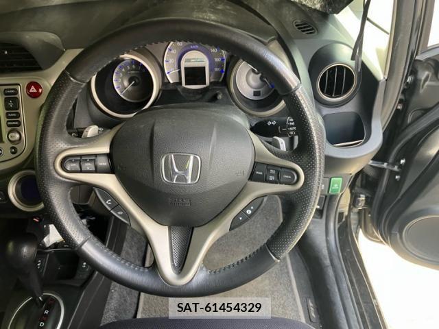 Honda FIT HYBRID 2011-11 8524883-12