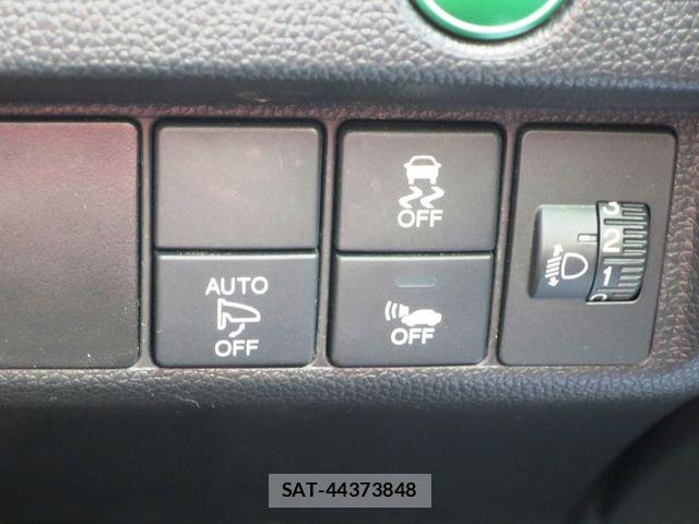Honda FIT HYBRID 2015-07 8524878-16