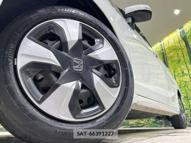 Honda FIT HYBRID 2019-07 8524874-12