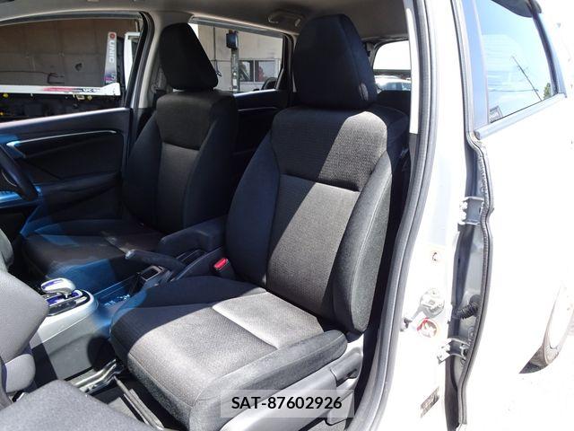 Honda FIT HYBRID 2013-09 8561929-18
