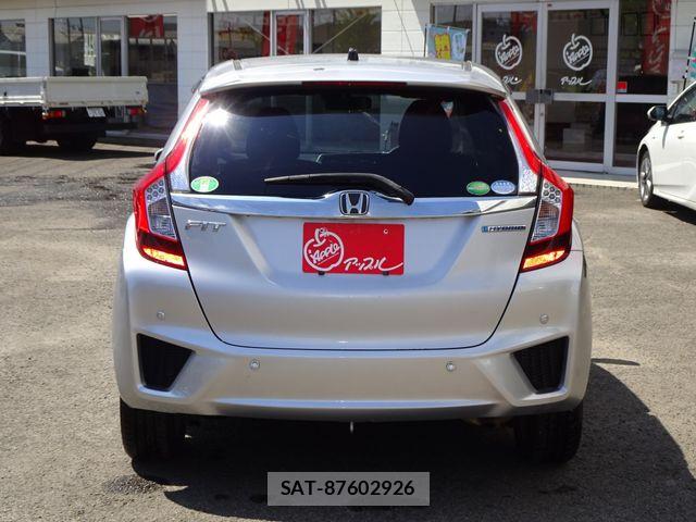Honda FIT HYBRID 2013-09 8561929-6