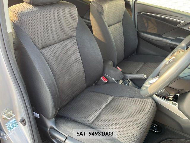 Honda FIT HYBRID 2018-07 8561916-9