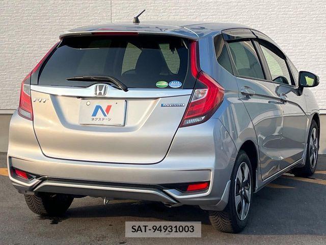 Honda FIT HYBRID 2018-07 8561916-17
