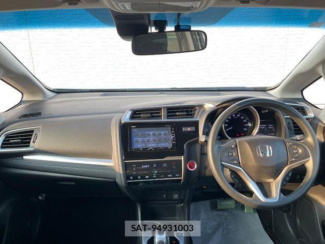 Honda FIT HYBRID 2018-07 8561916-1
