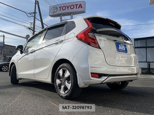 Honda FIT HYBRID 2017-08 8561918-1