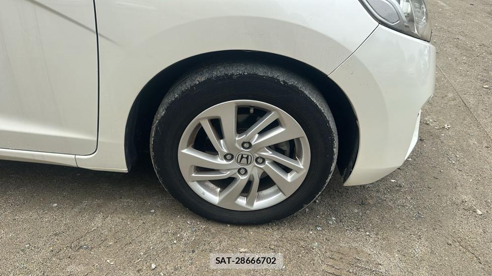 Honda FIT HYBRID 2013-10 8412442-26