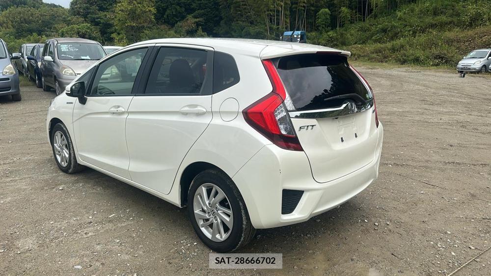 Honda FIT HYBRID 2013-10 8412442-2