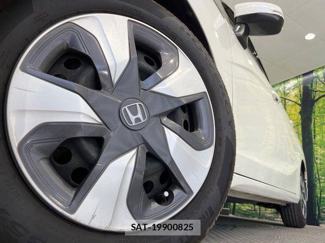 Honda FIT HYBRID 2016-02 8626783-12