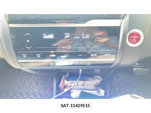 Honda FIT HYBRID 2014-04 8626793-10