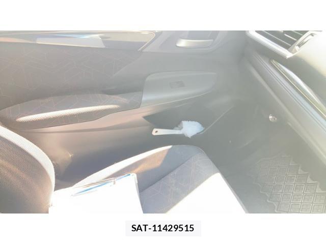 Honda FIT HYBRID 2014-04 8626793-16