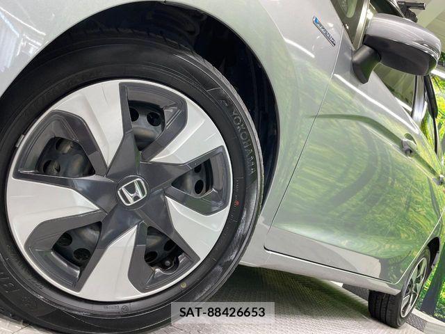 Honda FIT HYBRID 2018-12 8626782-13