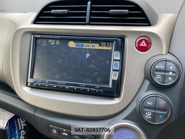 Honda FIT HYBRID 2012-07 8626798-18