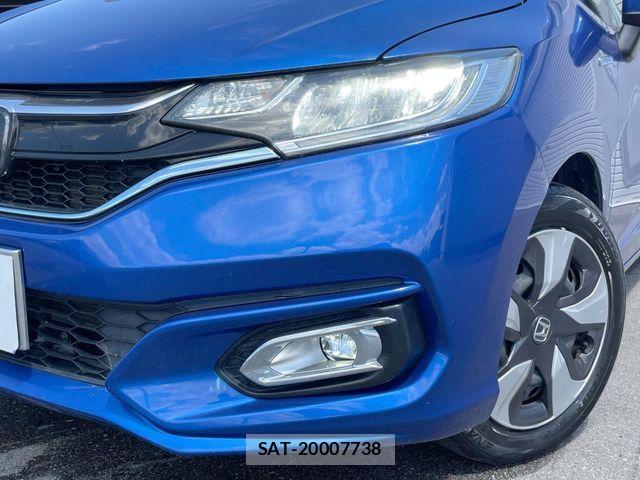 Honda FIT HYBRID 2017-10 8626786-11