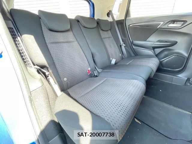 Honda FIT HYBRID 2017-10 8626786-8