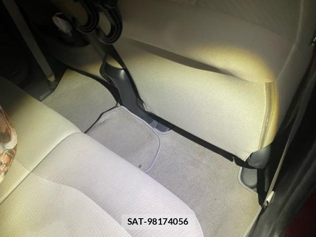 Honda FIT HYBRID 2012-04 8626799-14
