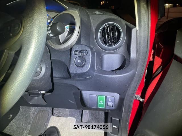 Honda FIT HYBRID 2012-04 8626799-15