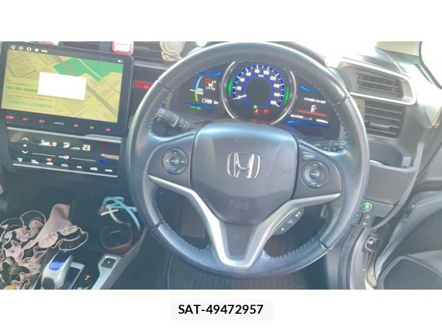 Honda FIT HYBRID 2016-03 8626791-11