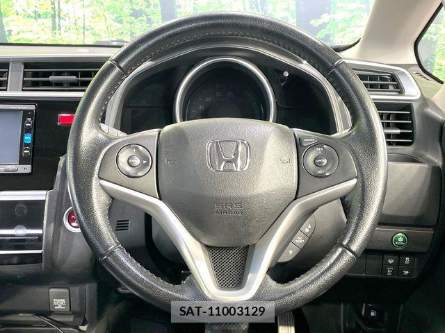 Honda FIT HYBRID 2016-08 8626784-10