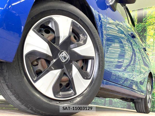 Honda FIT HYBRID 2016-08 8626784-12