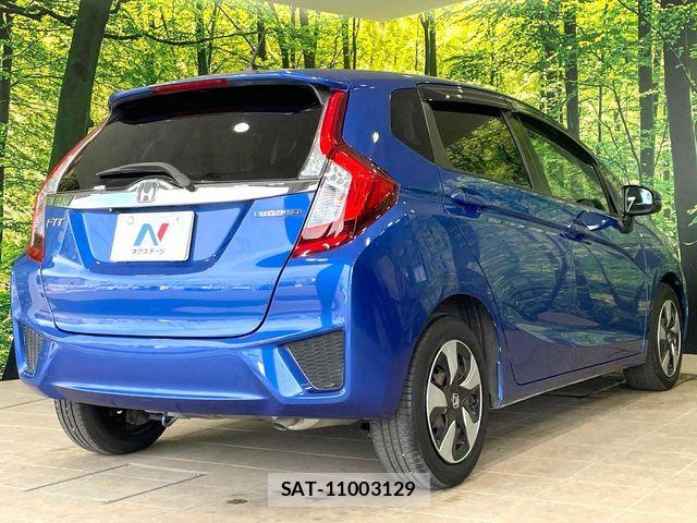 Honda FIT HYBRID 2016-08 8626784-16