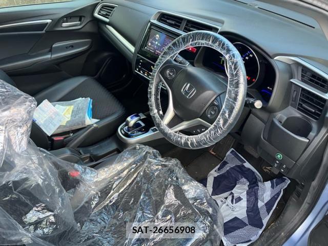 Honda FIT HYBRID 2016-06 8666143-11