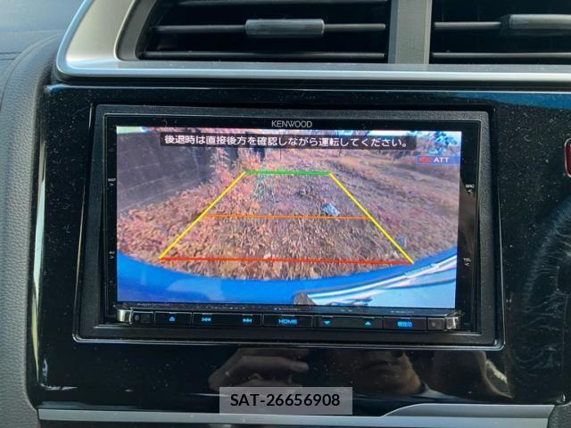 Honda FIT HYBRID 2016-06 8666143-19