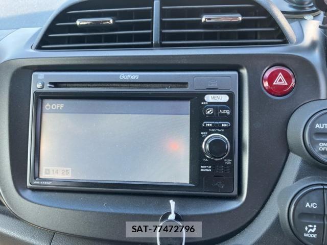 Honda FIT HYBRID 2012-10 8659105-17