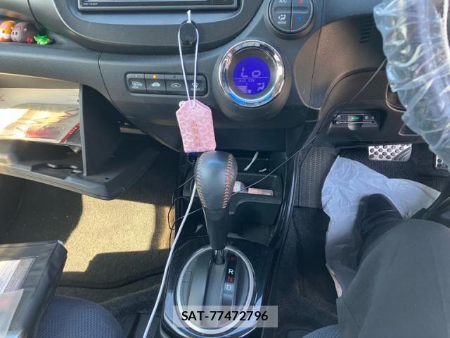 Honda FIT HYBRID 2012-10 8659105-18