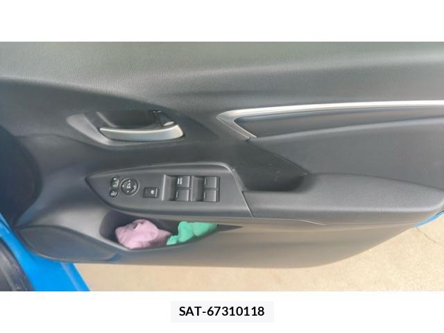 Honda FIT HYBRID 2013-12 8659102-12