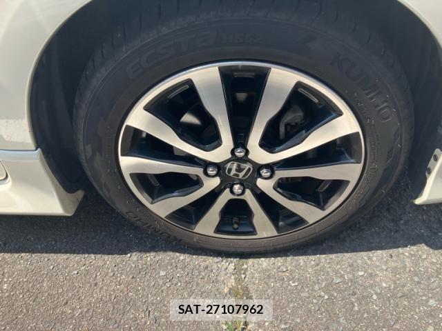 Honda FIT HYBRID 2013-05 8666144-7