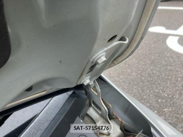 Honda FIT HYBRID 2013-10 8659106-9